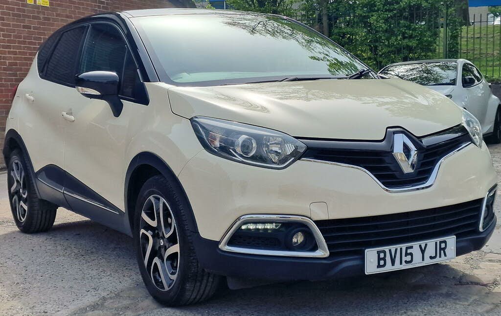 2015 Renault Captur 1.5dCi Dynamique S (90bhp) EDC Auto