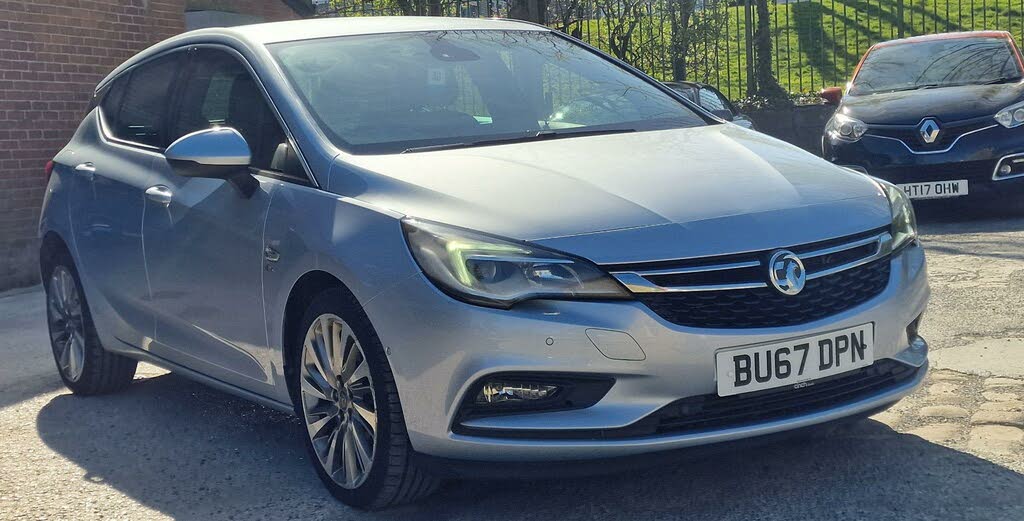 2017 Vauxhall Astra 1.6CDTi Elite Nav (136ps) Hatchback Auto