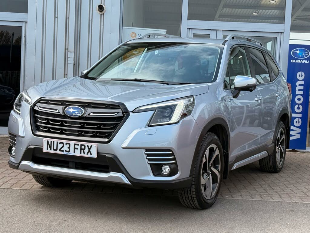 2023 Subaru Forester 2.0 e-Boxer XE