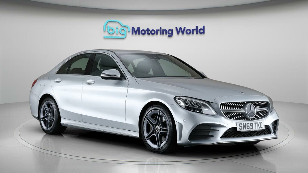 2019 Mercedes-Benz C-Class 2.0d C300d AMG Line (245ps) (s/s) Saloon 4d