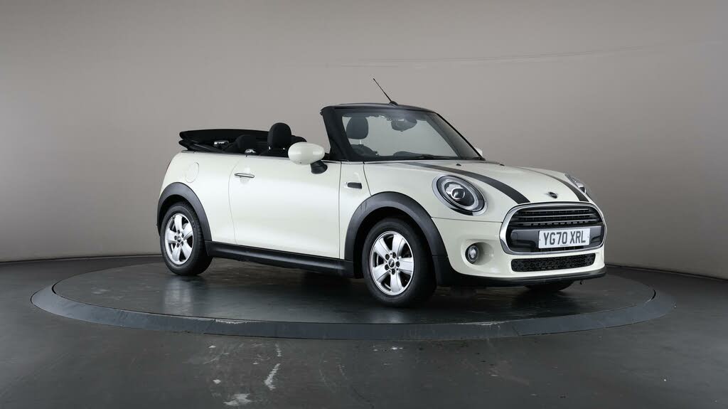 2020 MINI Cooper 1.5 Cooper Classic Convertible 2d