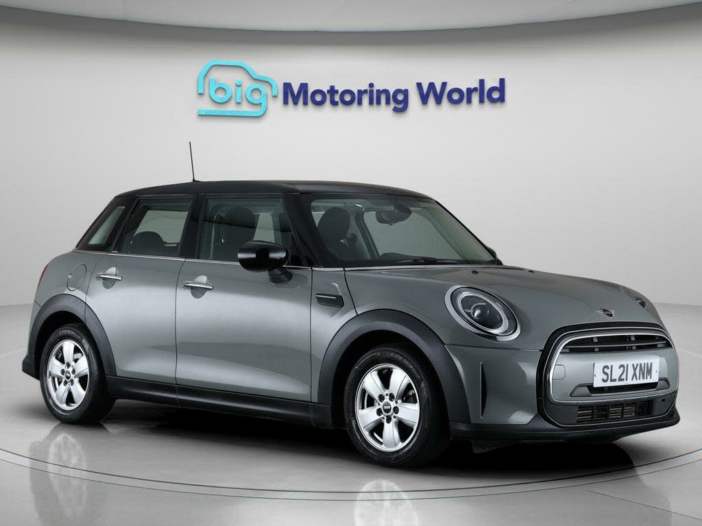 2021 MINI Cooper 1.5 Cooper Classic Hatchback 5d
