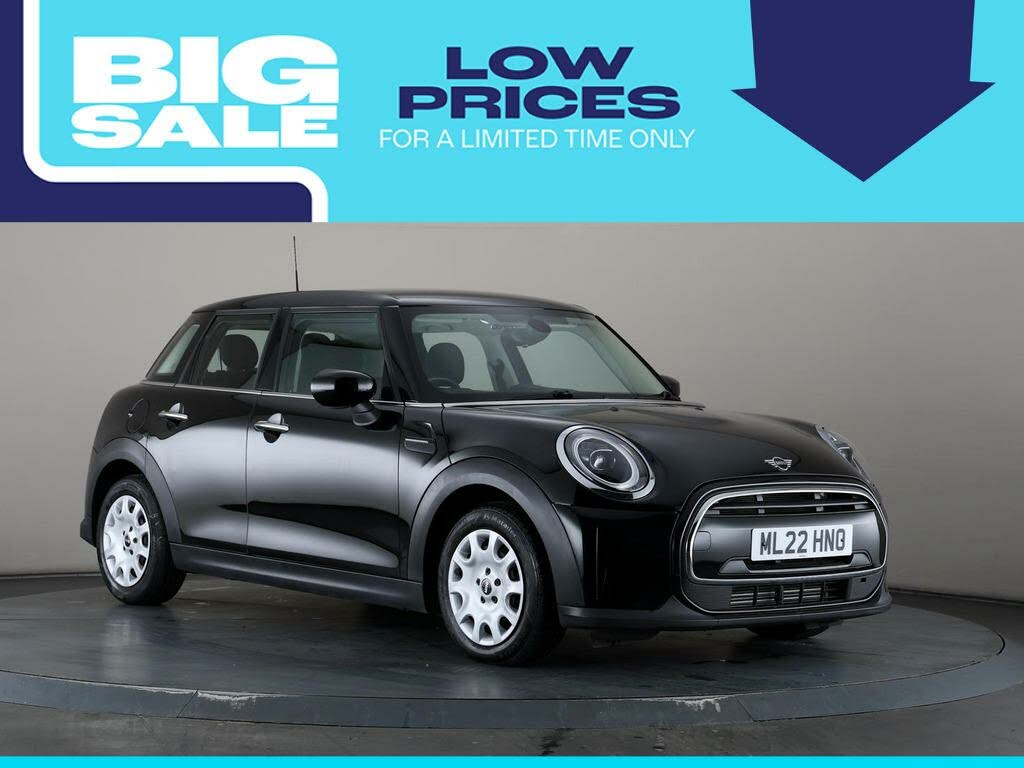 2022 MINI Cooper 1.5 One Classic 5d