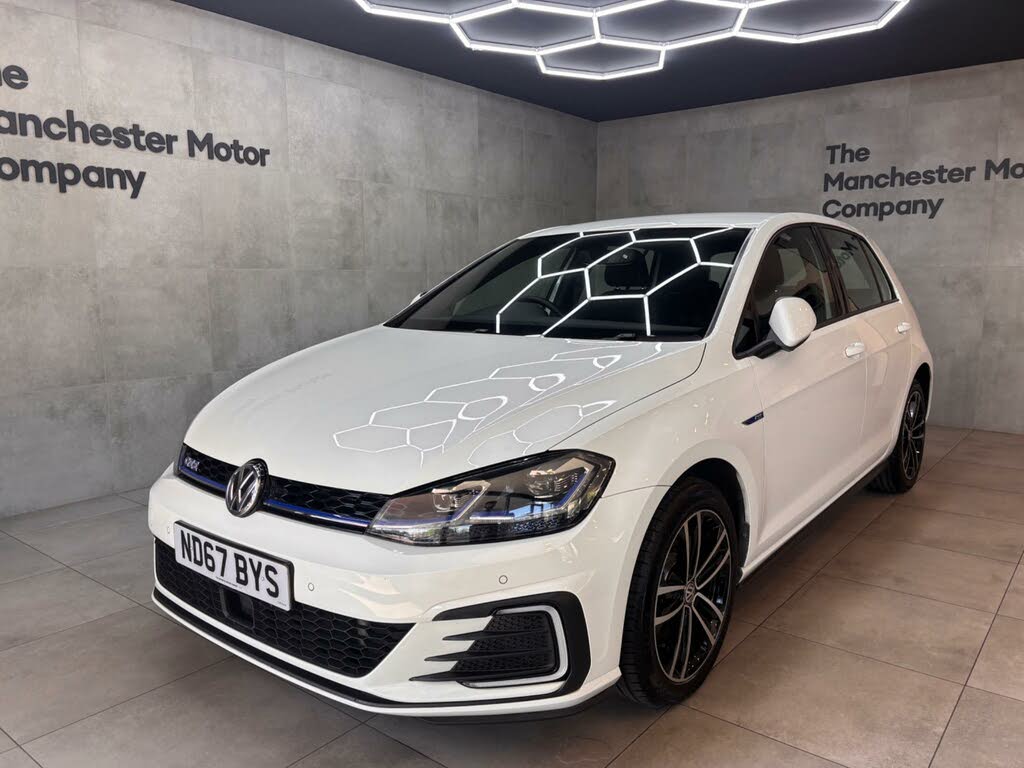 2017 Volkswagen Golf 1.4 TSI GTE (s/s)
