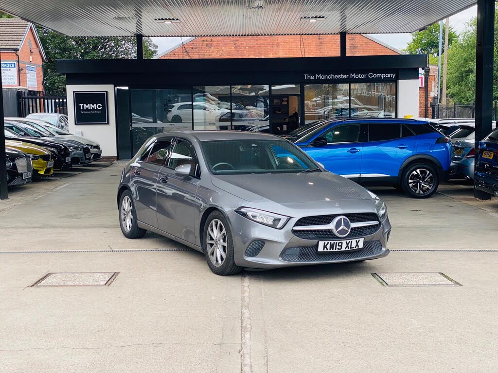 2019 Mercedes-Benz A-Class 1.3 A200 Sport (Executive) Hatchback 5d 7G-DCT