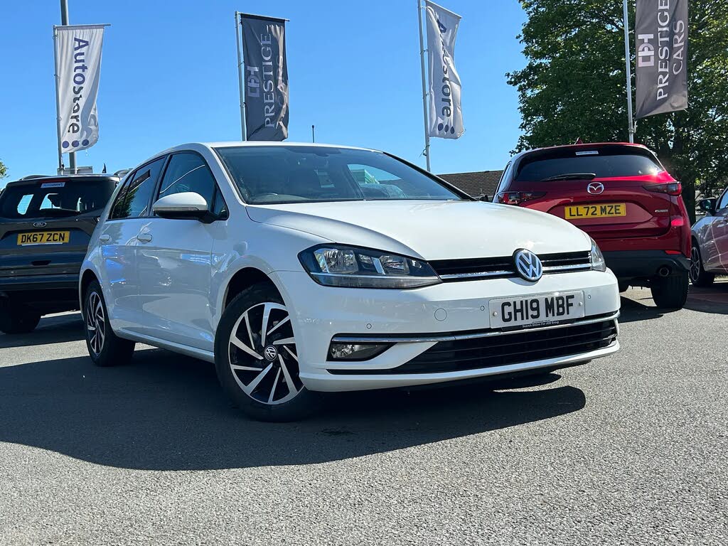 2019 Volkswagen Golf 1.0 TSI Match Hatchback 5d