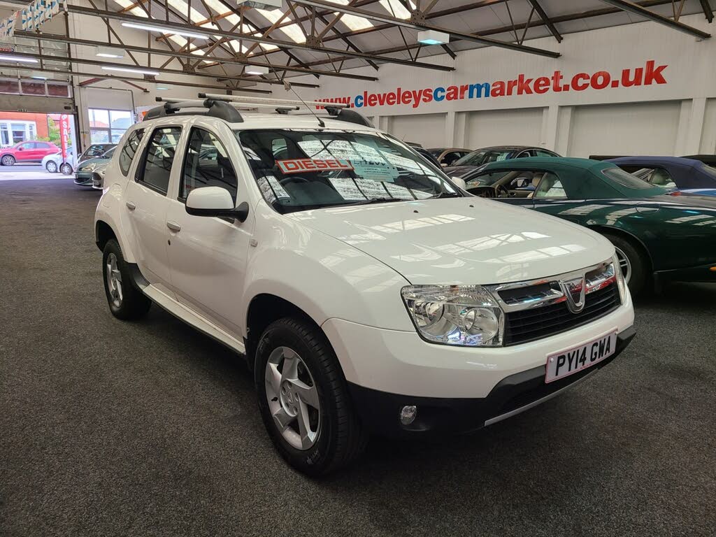 2014 Dacia Duster 1.5D Laureate 110 (107bhp)
