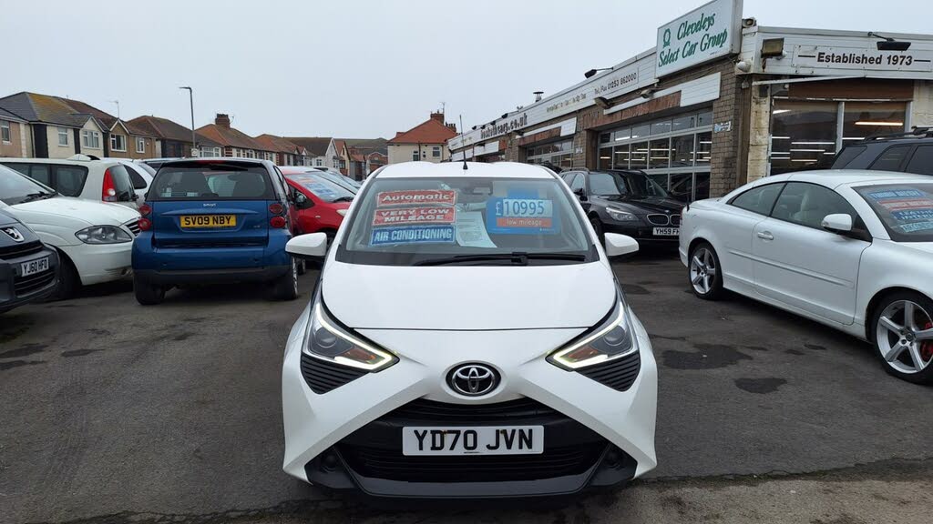 2020 Toyota AYGO 1.0 VVT-i x-play (TSS) x-shift