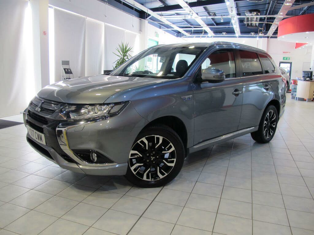2016 Mitsubishi Outlander 2.0 GX3h+ PHEV (5st)