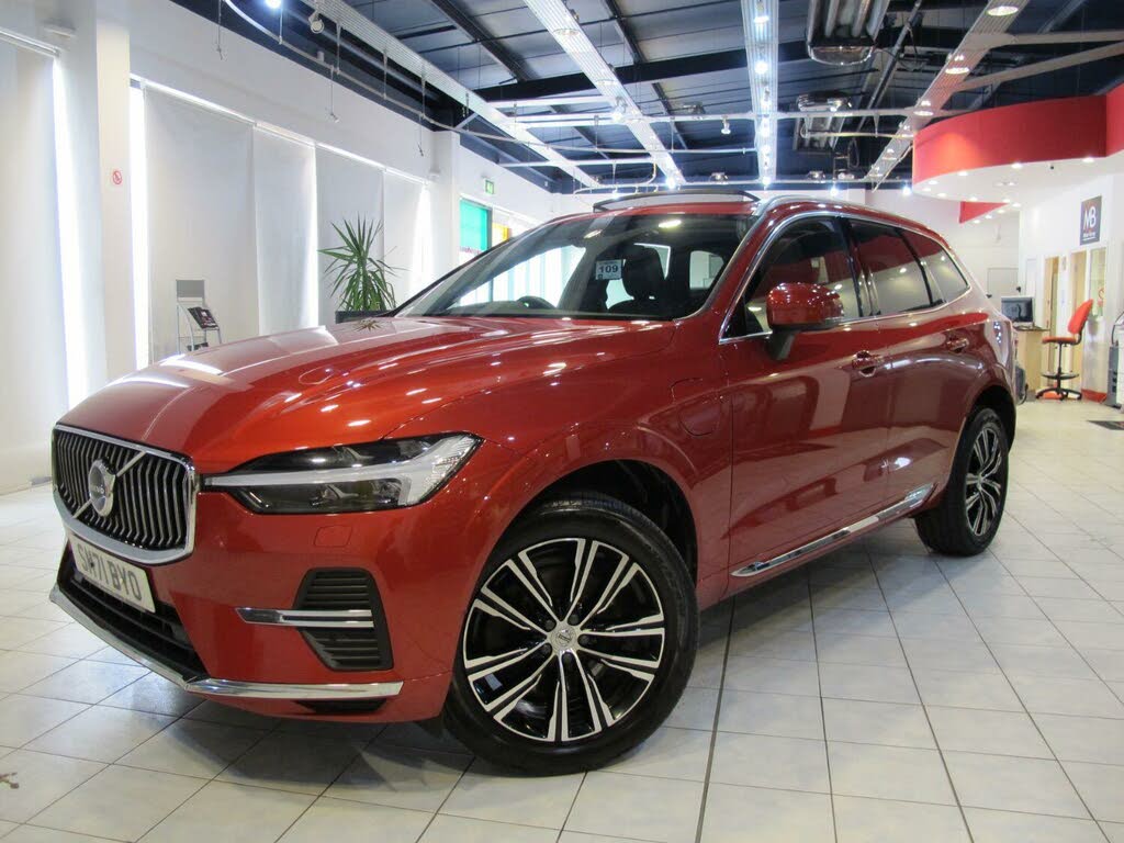 2022 Volvo XC60 2.0 T6 Inscription (350bhp)