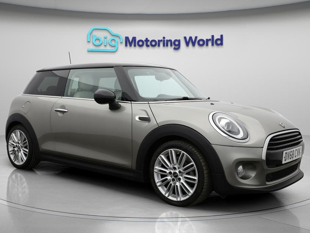 2018 MINI Cooper 1.5 Cooper Series II (s/s) Hatchback 3d Auto