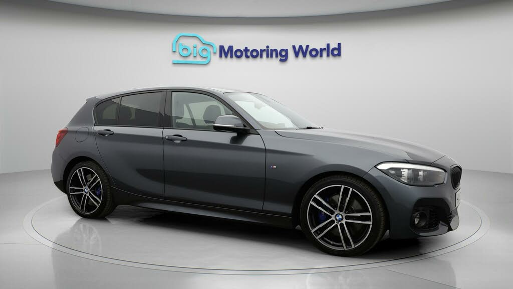 2019 BMW 1 Series 1.5 118i M Sport Shadow Edition 5d Auto