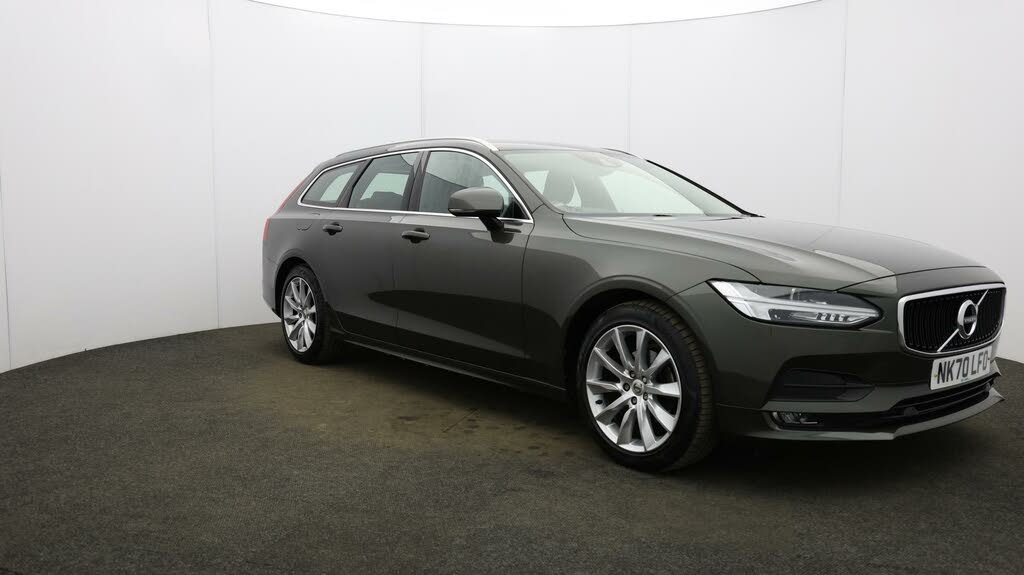 2020 Volvo V90 2.0 T4 Momentum Plus