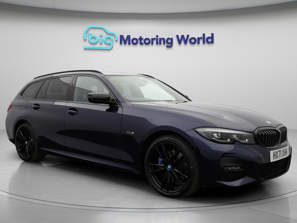 2021 BMW 3 Series 2.0 330e M Sport Pro Edition Touring 5d