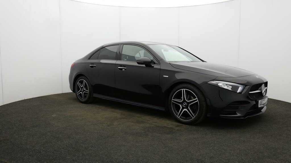 2022 Mercedes-Benz A-Class 1.3 A200 AMG Line Premium Edition Saloon 4d 7G-DCT