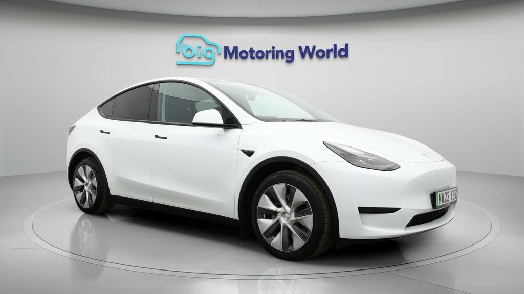 2023 Tesla Model Y E RWD