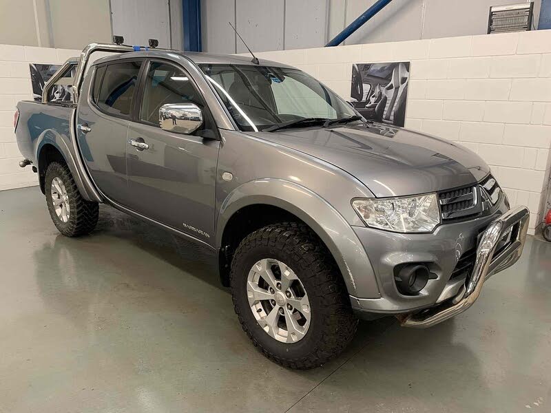 2014 Mitsubishi L200 2.5TD Barbarian auto