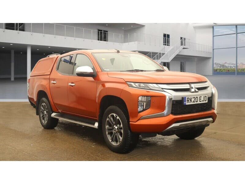 2020 Mitsubishi L200 2.2DI-D Barbarian X