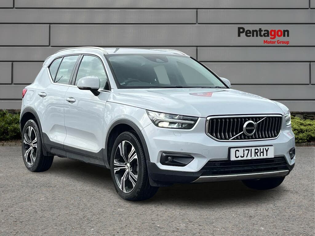 2021 Volvo XC40 2.0 B4 Inscription Pro (194bhp) Auto