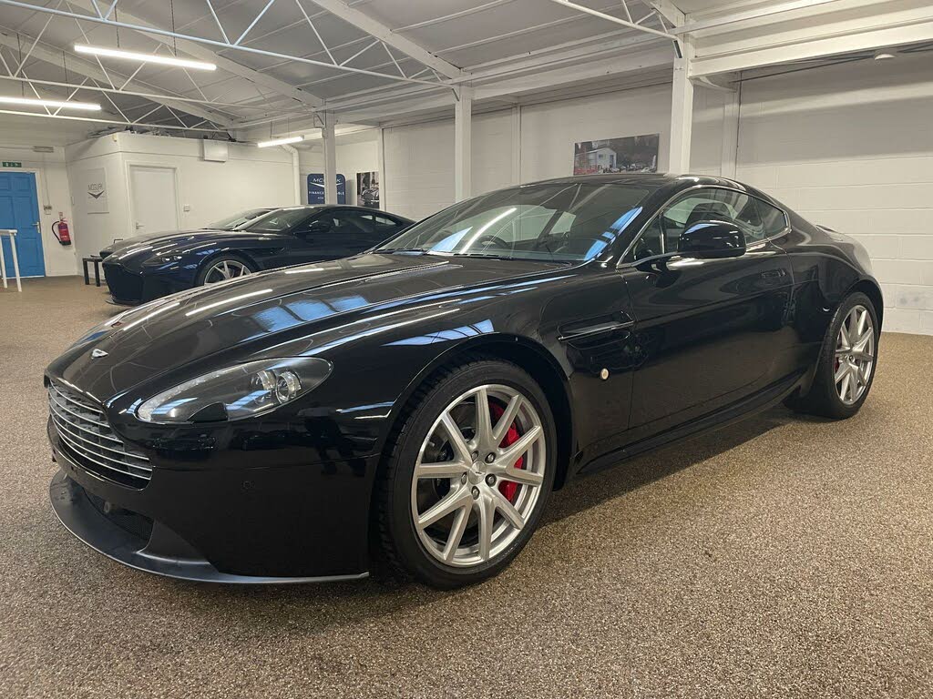 2013 Aston Martin Vantage 4.7 Coupe Sportshift