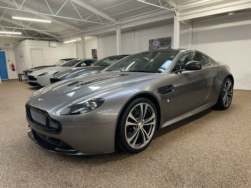 2014 Aston Martin Vantage 5.9 V12 Vantage Auto