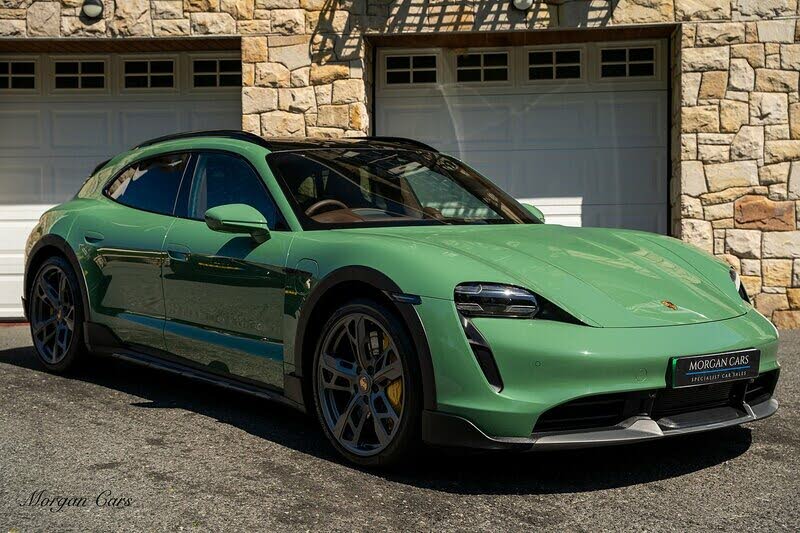 2022 Porsche Taycan E Turbo Cross Turismo