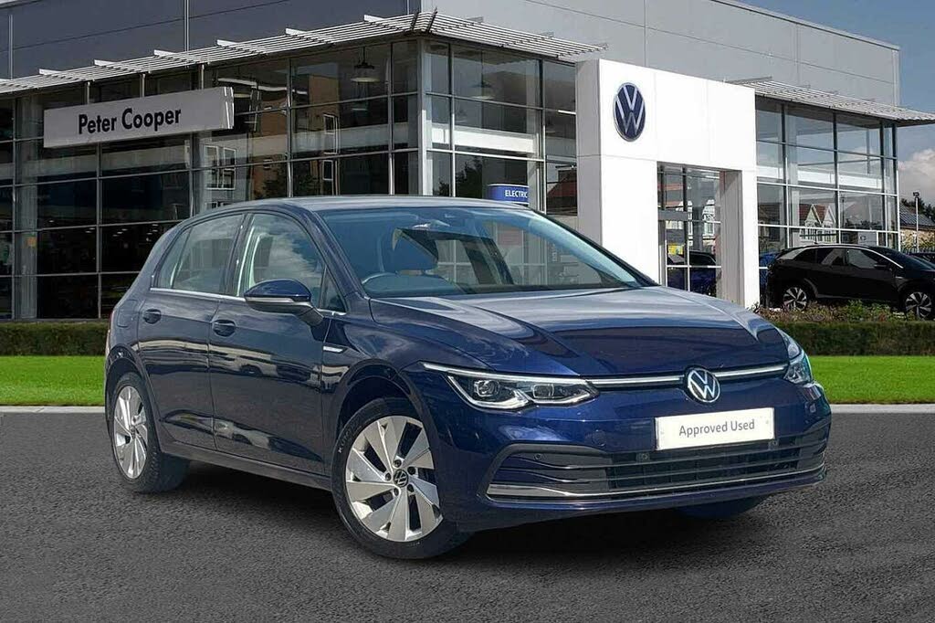 2023 Volkswagen Golf 1.5 eTSI Style (150ps) Hatchback