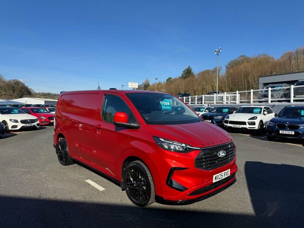 2025 Ford Transit Custom