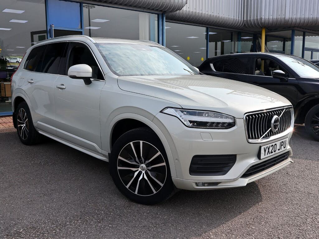 2020 Volvo XC90 2.0TD B5 Momentum Pro
