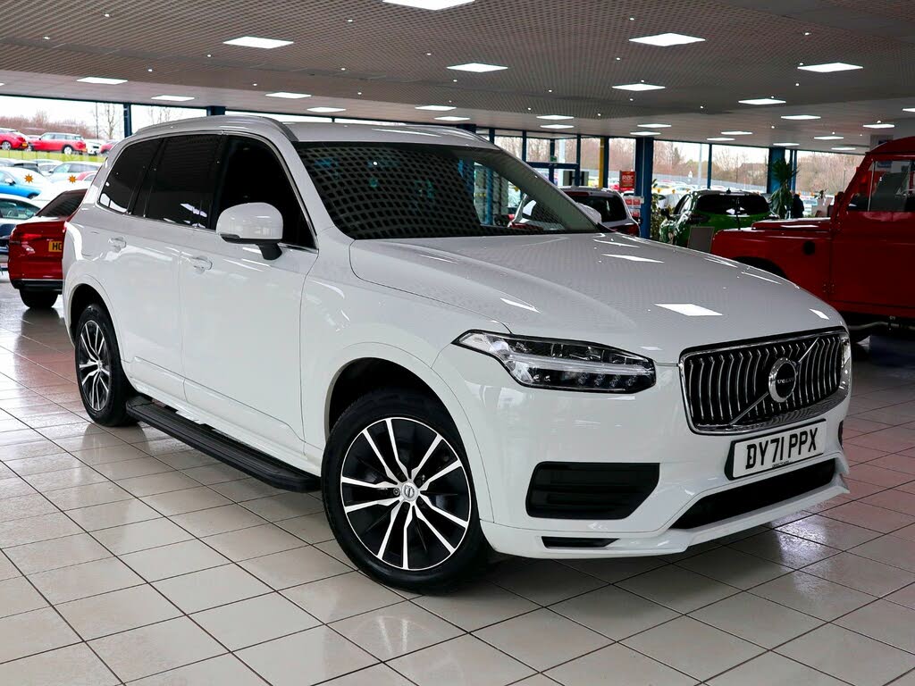 2021 Volvo XC90 2.0TD B5 Momentum