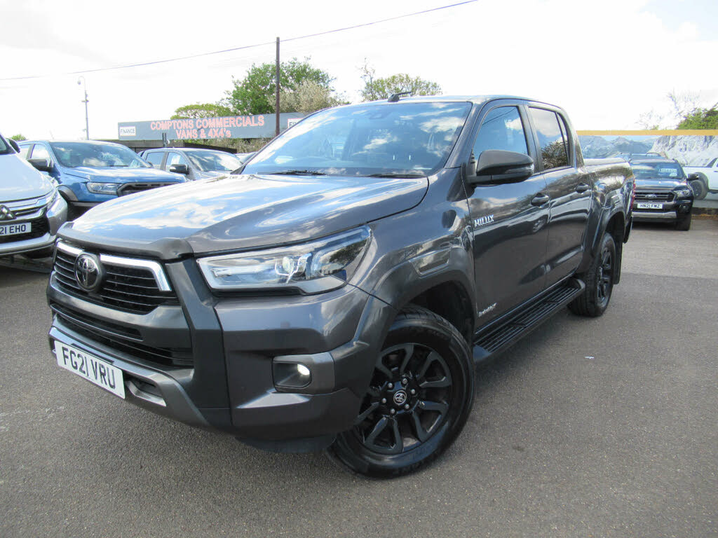 2021 Toyota Hi-Lux 2.8D-4D Invincible X AT35 (204hp)(Eu6dT-E)