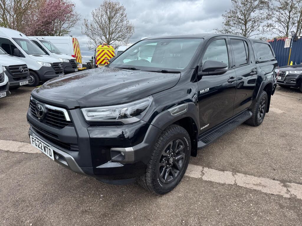 2022 Toyota Hi-Lux 2.8D-4D Invincible X (204hp)(Eu6d) 2755cc auto