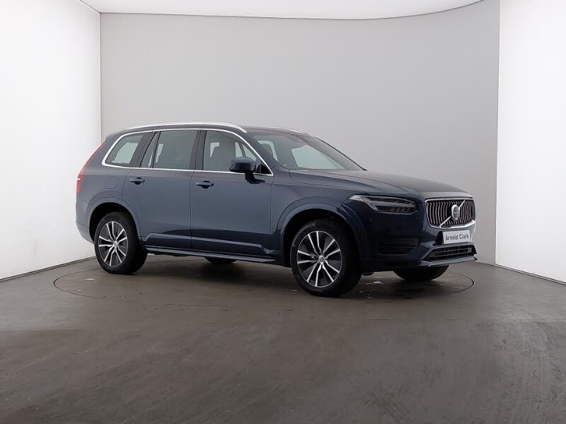 2022 Volvo XC90 2.0TD B5 Momentum