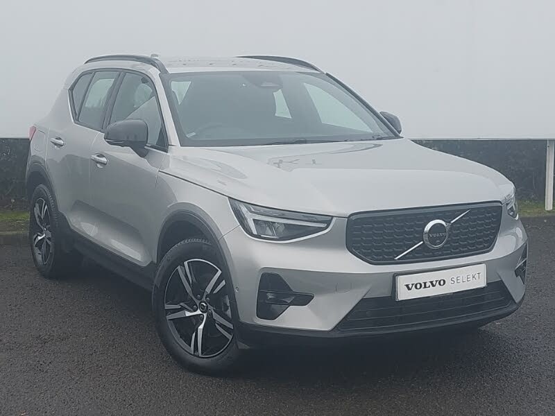 2024 Volvo XC40 2.0 B4 Plus