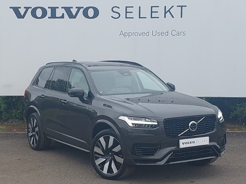 2024 Volvo XC90 2.0 T8 Plus