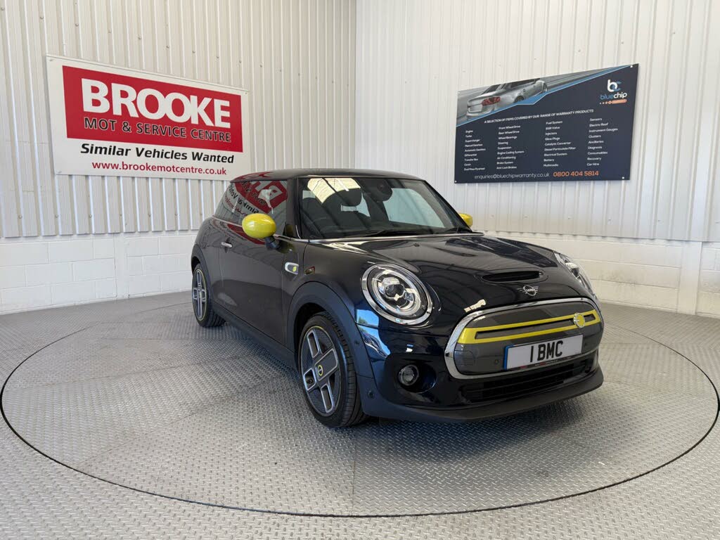 2020 MINI Cooper E Cooper S 3)