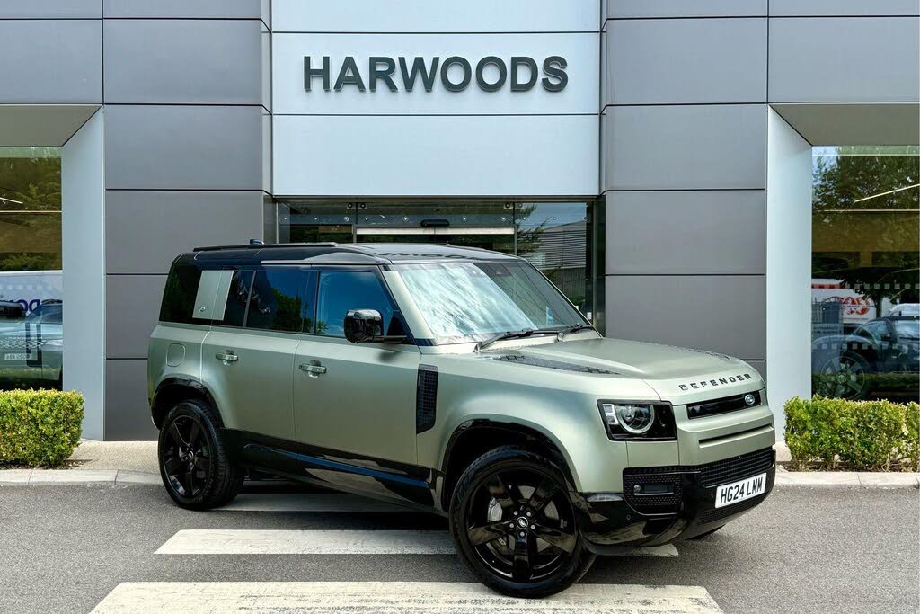 2024 Land Rover 110 Defender 3.0 D300 X-Dynamic HSE