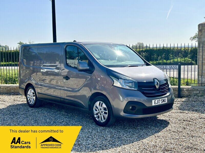 2017 Renault Trafic 1.6dCi SL27 120 Sport Nav Panel
