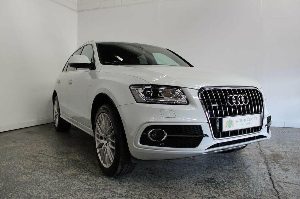 2015 Audi Q5 2.0 TDI quattro S Line Plus (190ps)