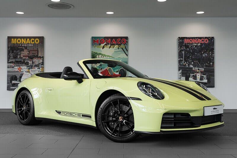 2025 Porsche 911 3.0 Carrera (394ps) Cabriolet