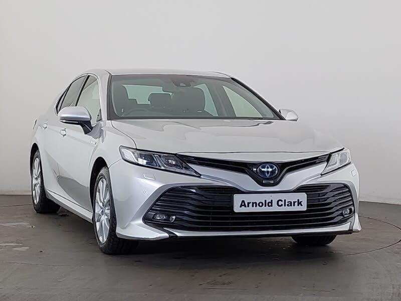 2021 Toyota Camry 2.5 VVT-i Design