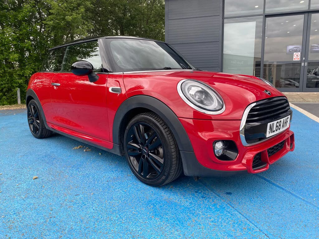 2018 MINI Cooper 1.5 Cooper Series II (s/s) Hatchback 3d