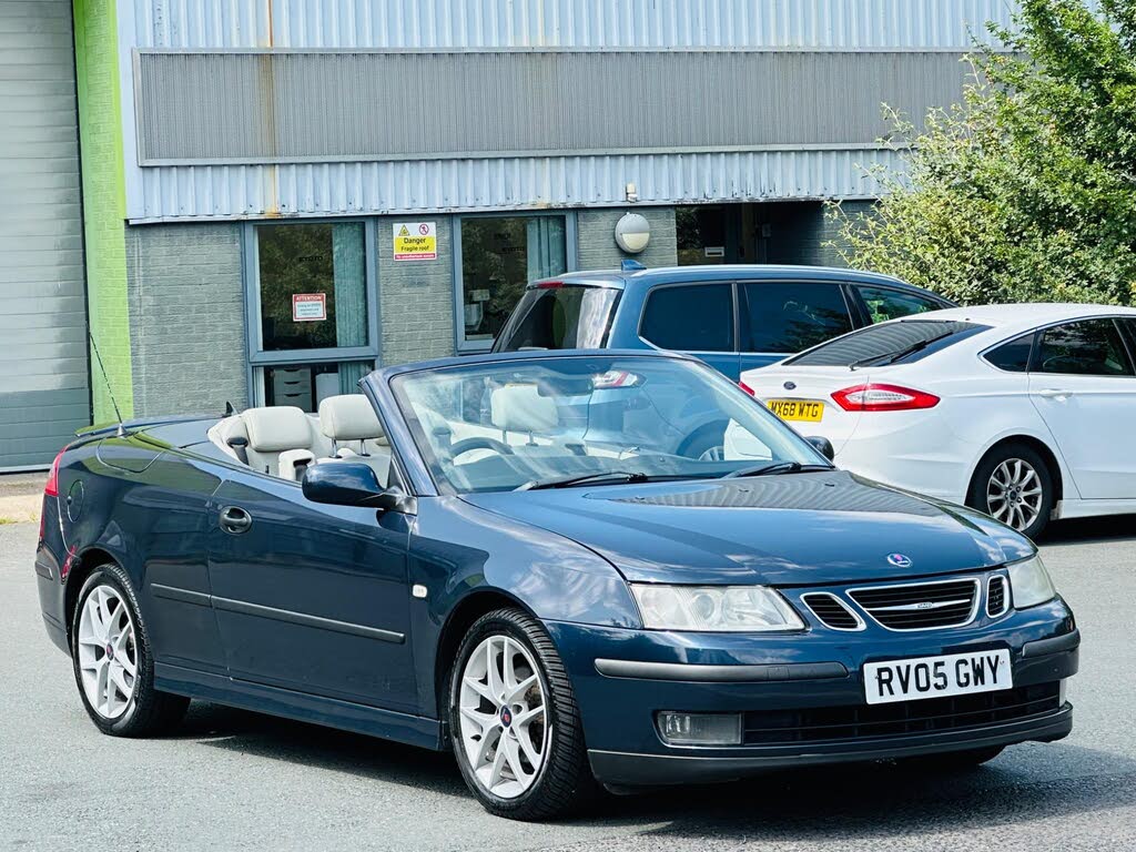 2005 Saab 9-3 2.0 Vector Convertible 2d auto