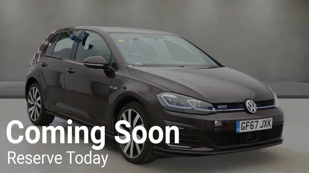 2017 Volkswagen Golf 1.4 TSI GTE Advance (s/s)