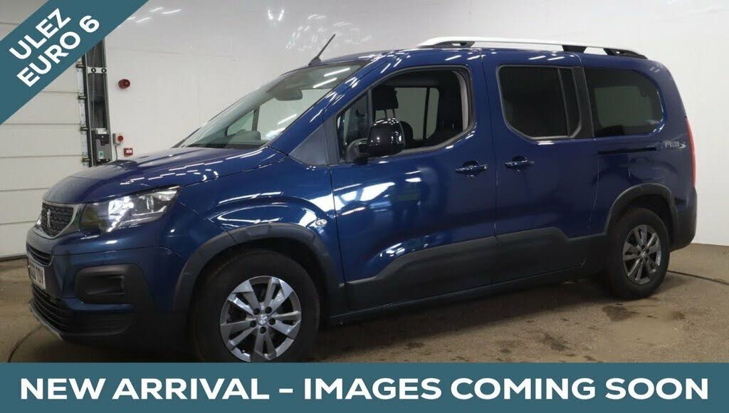 2022 Peugeot Rifter 1.2 PureTech Allure (130bhp) (Long)(s/s)(7 Seats) EAT8