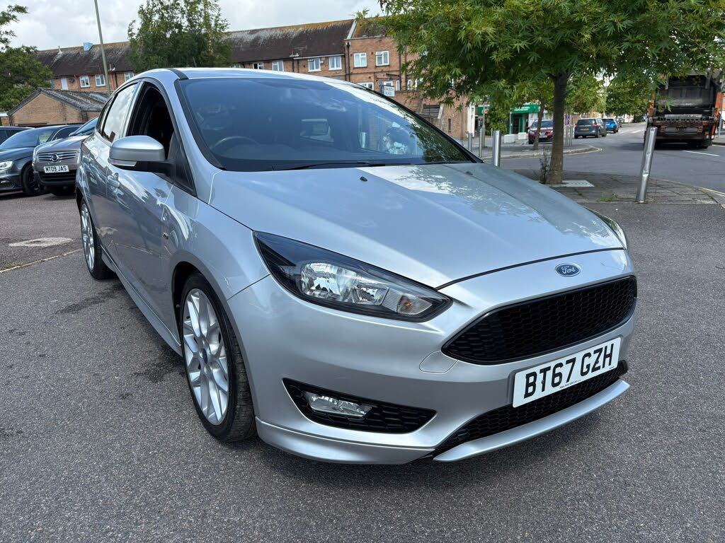 2017 Ford Focus 1.0T ST-Line (125ps) Hatchback