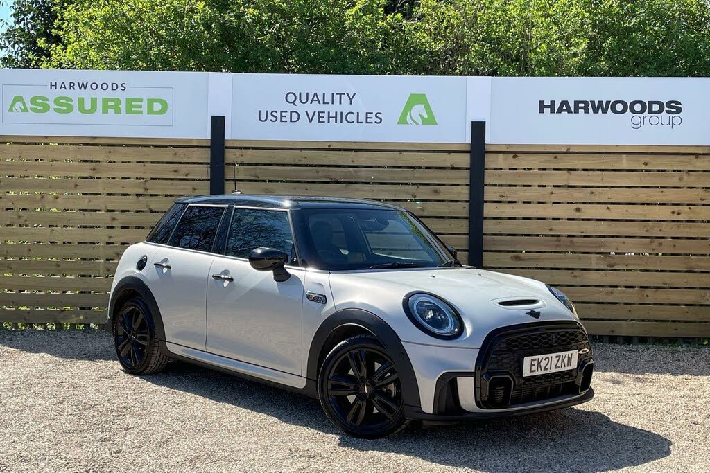 2021 MINI Cooper 2.0 Cooper S Sport Hatchback 5d Auto
