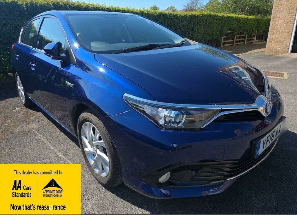 2016 Toyota Auris 1.8 VVT-i HSD Business Edition Hatchback