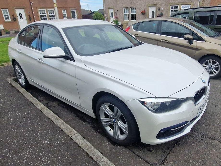 2017 BMW 3 Series 2.0 320i Sport Saloon 4d Auto