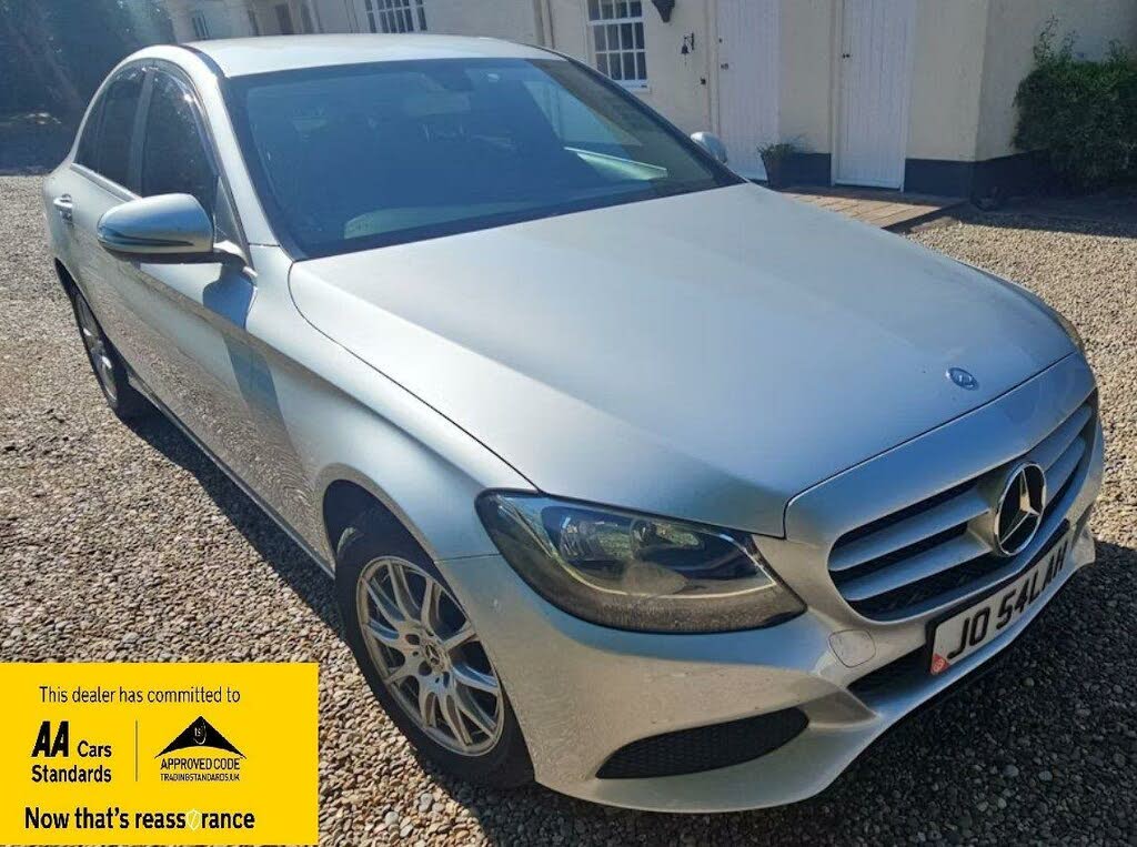2017 Mercedes-Benz C-Class 2.1d C220d SE Saloon 4d 9G-Tronic Plus